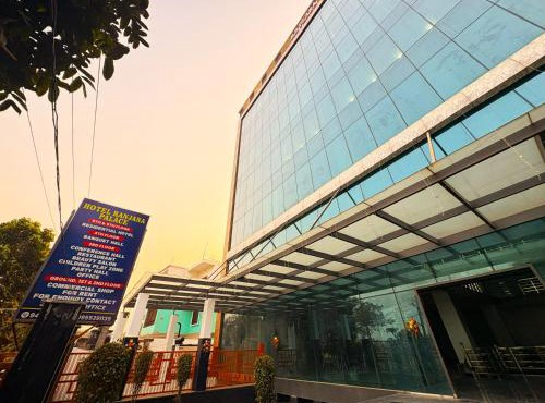 Hotel Ranjana Palace
