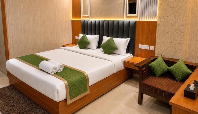 Hotel Re- Connect