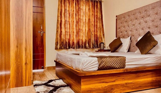 Hotel Royal Shivam Residency