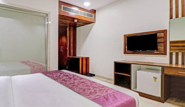 Hotel Sahibs City Star Agra