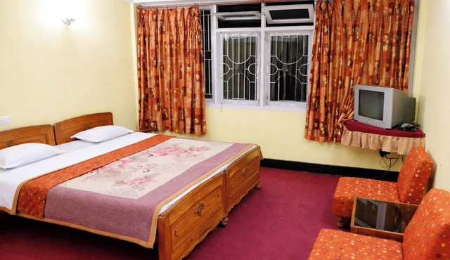 Hotel Sambhu Darjeeling Near Mall Road in Darjeeling