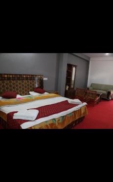 Hotel Sangla Retreat