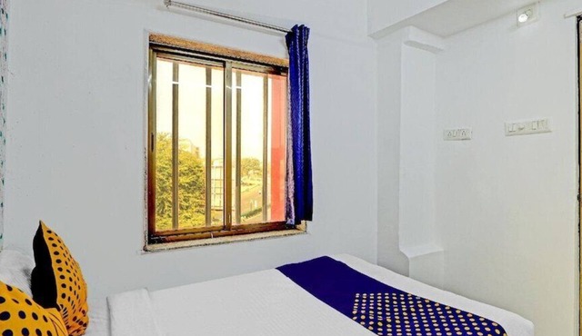 Hotel Sarovar Inn