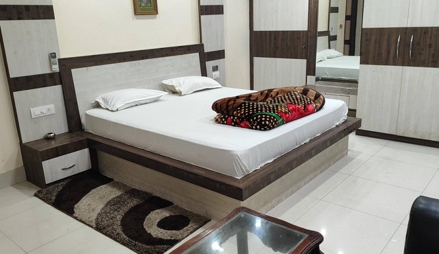 Hotel Shree Balajee By GRB
