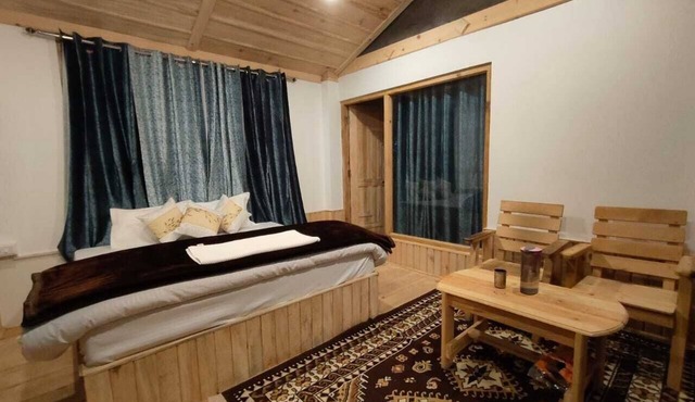 Hotel Shreya cozy hut