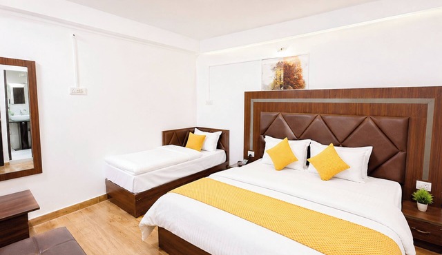 Hotel Shrigangalok Near Gangotri Temple
