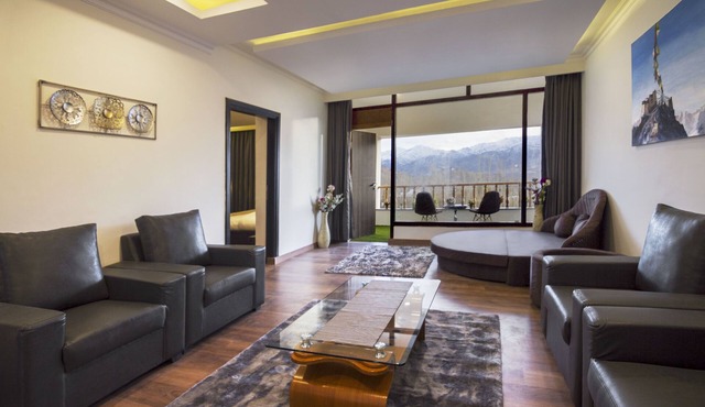 Hotel Sia Residency