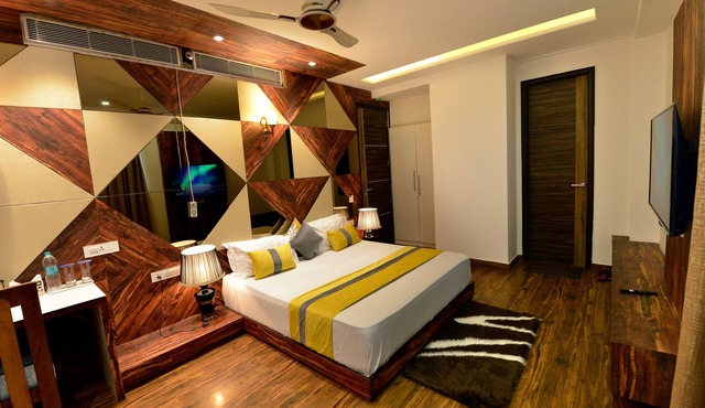 Hotel The Yellow