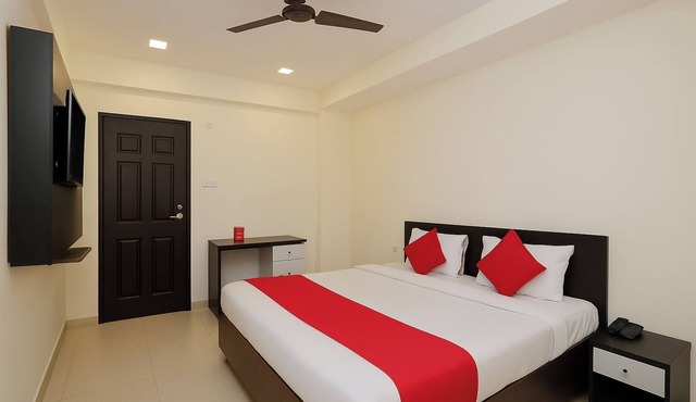 HOTEL Tralveller In LUCKNOW in Lucknow
