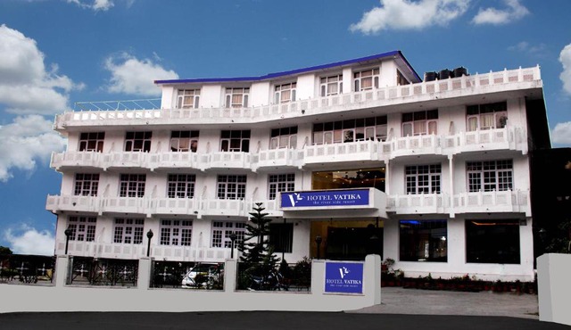 Hotel Vatika - the riverside resort