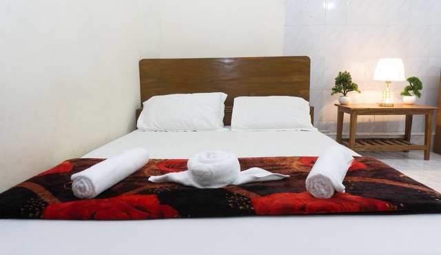 Hotel White House International Residential - Family Room - AC