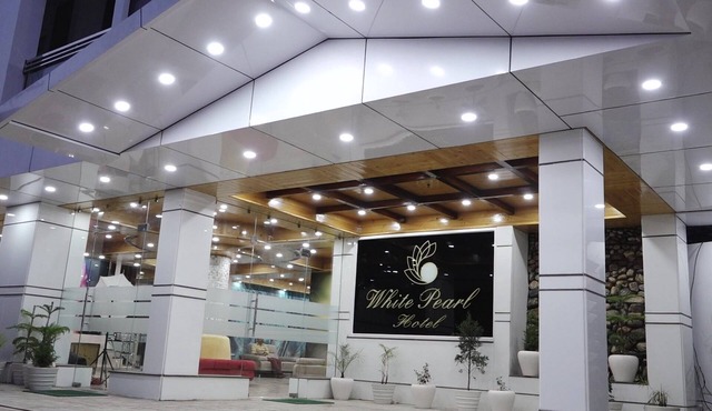 Hotel White Pearl