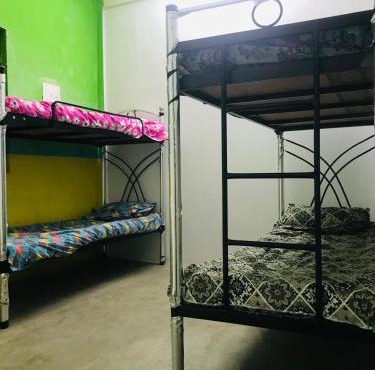 HR home stay