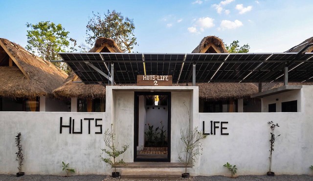 Huts Life Home Stay