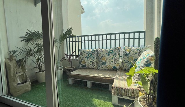 Indigo by Grehstay 1BHK Serviced Apartment