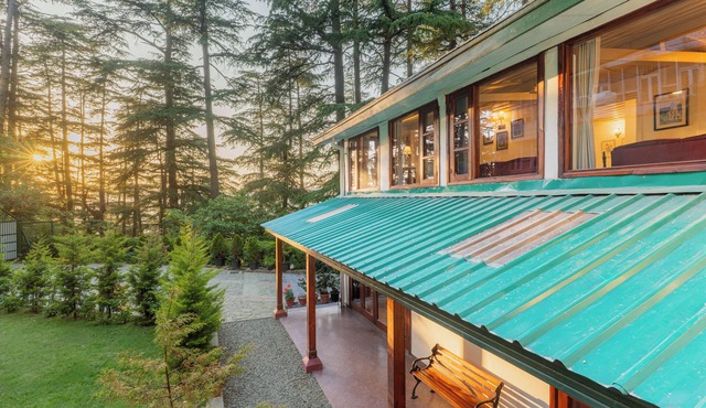 Jai Cottage, A five bedroom Bed & Breakfast in Shimla.