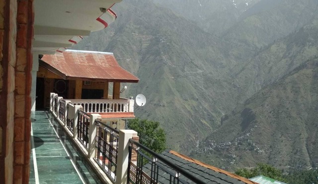 JAPOTRA HOME STAY