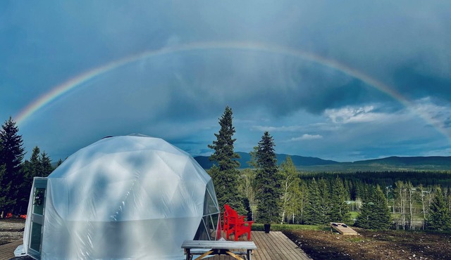 Jasper Gateway Glamping in Hinton