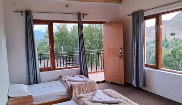 julley ladakh homestay