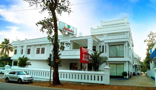 Kallada hotels