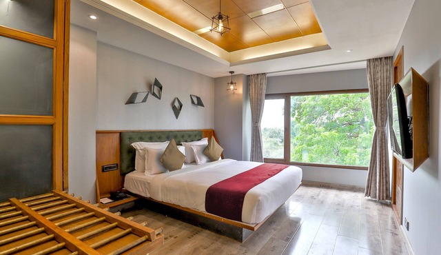 Keys Select by Lemon Tree Hotels, Gandhi Ashram, Ahmedabad