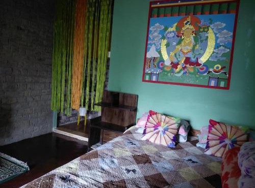 Khechuperi Lake Stone Home Stay
