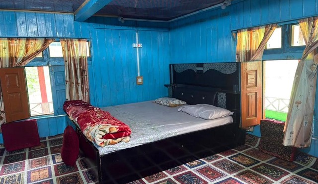 Khoja guest house