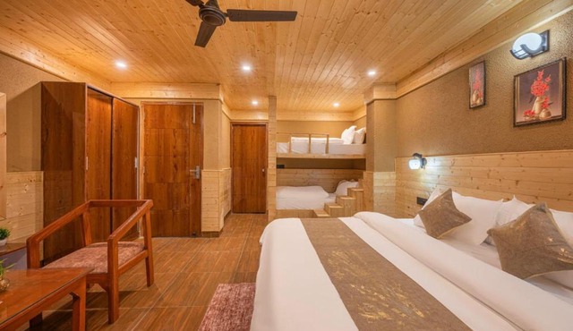 "Kufri Retreat Residences" l Multi Cuisine Restaurant l Conference Hall l Scenic Venues for Private Parties l Basic First Aid l Spacious Car Parking l Managed By ExoticStays Group