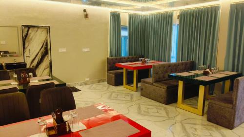Kushbon Homestay Premium Hospitality