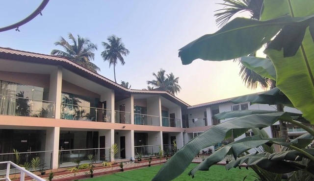 Lexis Inn Beach Resort