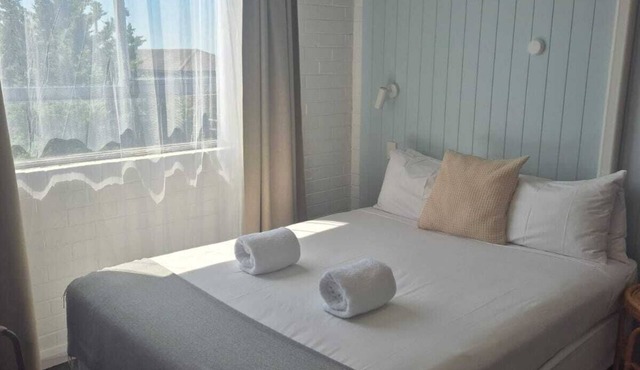 Little Coogee Hotel