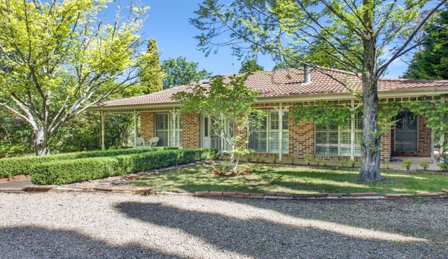 Lothlorien Large Level Mountain Garden in WENTWORTH FALLS