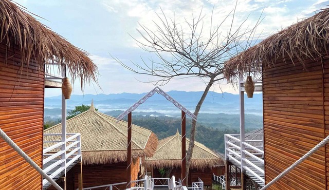 Meghsomudro Eco Resort Sajek