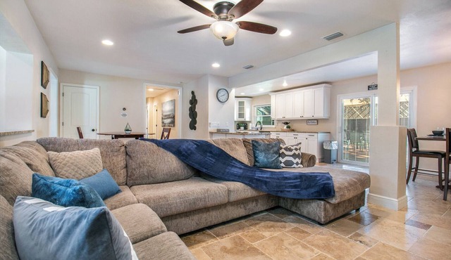 Modern & Spacious, Fully Upgraded Home with Deck, Firepit, and BBQ Near UF in Gainesville