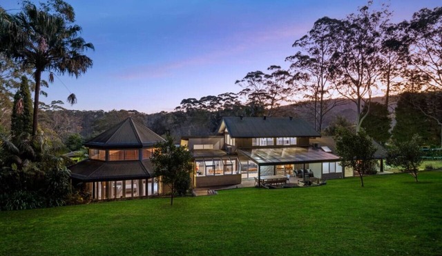 Moroccan Acreage|Heated Pool Water Slide|20+ Kids Activities in Holgate