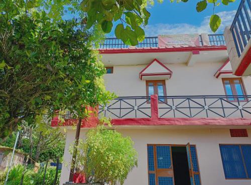 Mountain valley homestay