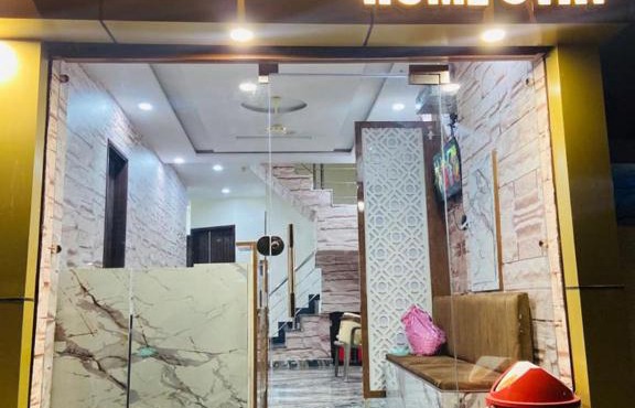 Naman Homestay