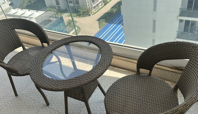 Nature Abode Rejuvenating 2BHK Central Park Flower Valley ,Gurugram