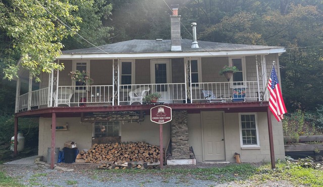 “Nice Enough” Creekside Cabin in Muncy Valley
