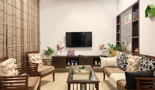 Nivera Stays 4BR Luxury Private Home near Airport, South Delhi