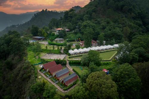 Niyama Jungle Resort