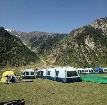 Nomad's Nest Camp