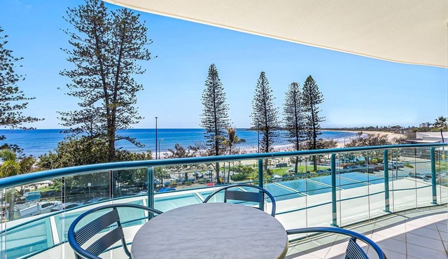 Ocean Front Mooloolaba Esplanade Apartment 2BR in Mooloolaba