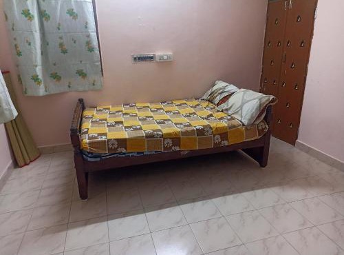 OM Arunachalam Home Stay