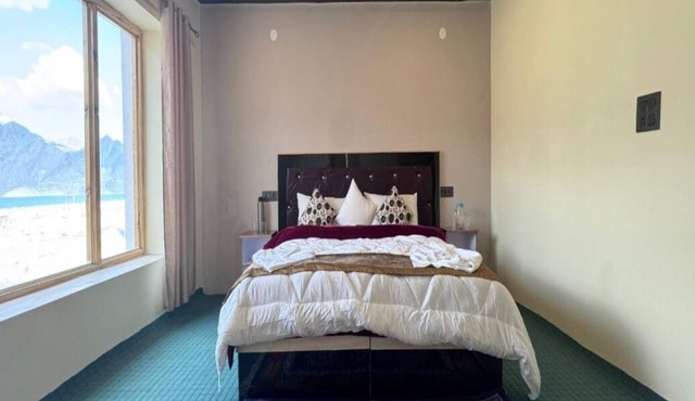 Ostal Residency Pangong