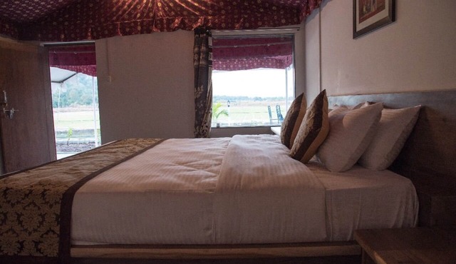 Padmavati Lake Resort