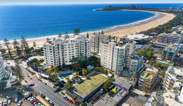 Peninsular Beachfront Resort in Mooloolaba