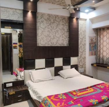 Private Flat, Hare Krishna Orchid, Vrindavan India in Vrindāvan
