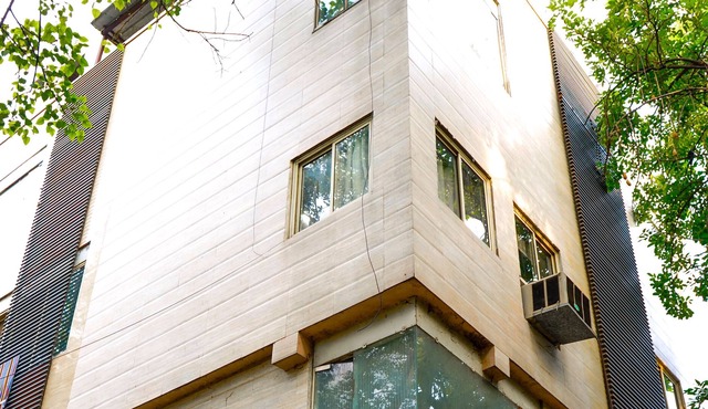Private Room in Premium Villa , Lajpat Nagar