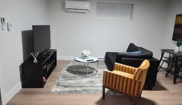 Quiet Haven - One-bedroom Suite in Riverview